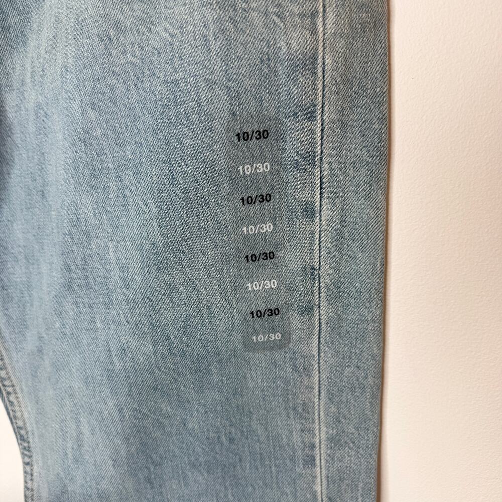 GAP 90s High Rise Mom Jeans In Light Wash Size 30 New - Picture 6 of 14